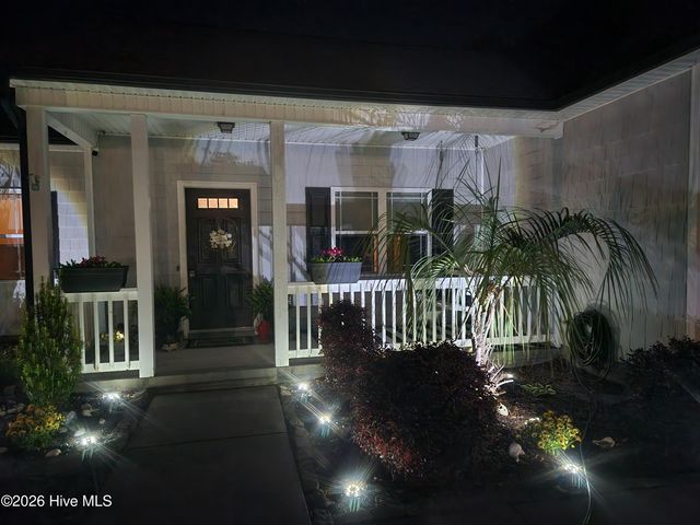 106 Wild Oak Drive, Newport, NC 28570