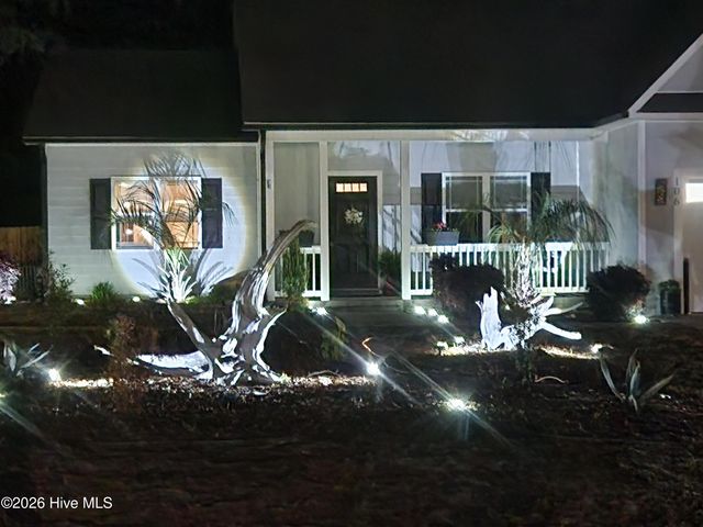 106 Wild Oak Drive, Newport, NC 28570