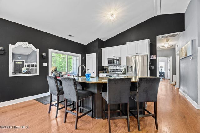 106 Wild Oak Drive, Newport, NC 28570