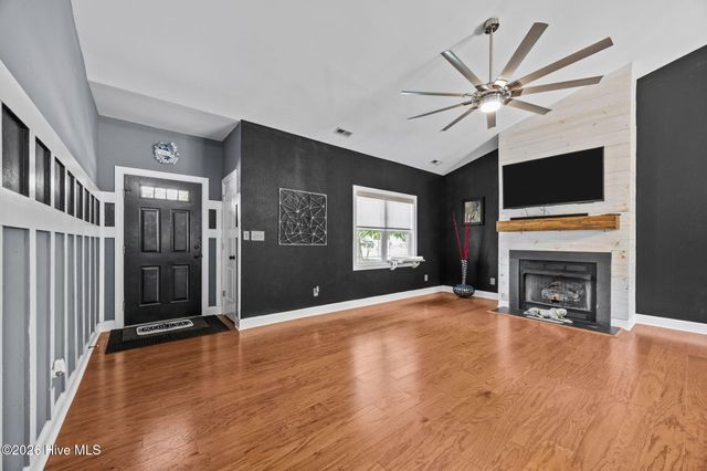 106 Wild Oak Drive, Newport, NC 28570