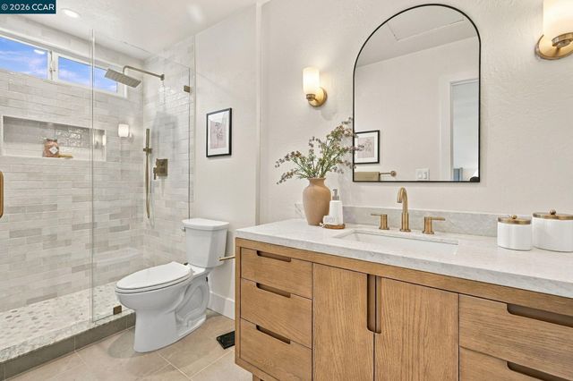 15 Citadel Ct, Pleasant Hill, CA 94523