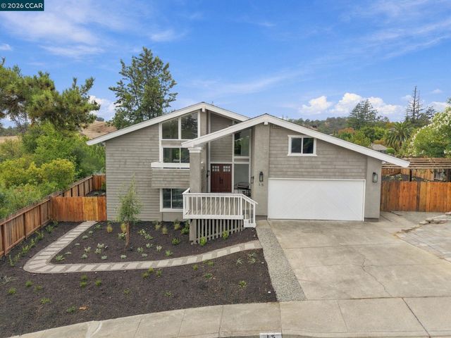 15 Citadel Ct, Pleasant Hill, CA 94523