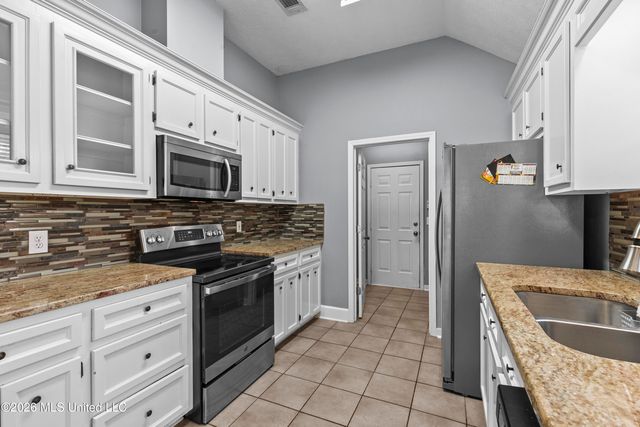 417 Madison Oaks Drive, Madison, MS 39110