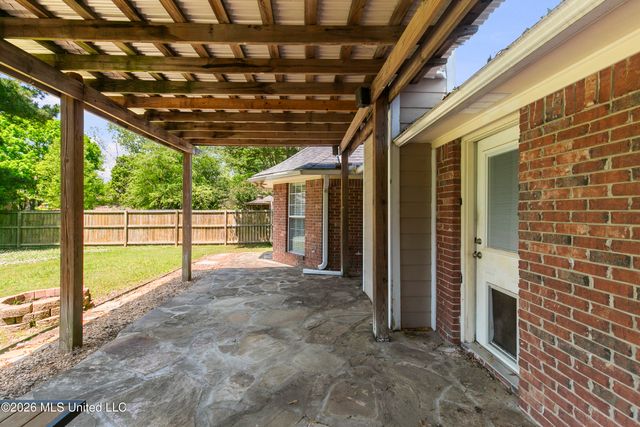 417 Madison Oaks Drive, Madison, MS 39110