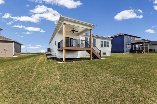 18615 W 193rd Street, Spring Hill, KS 66083