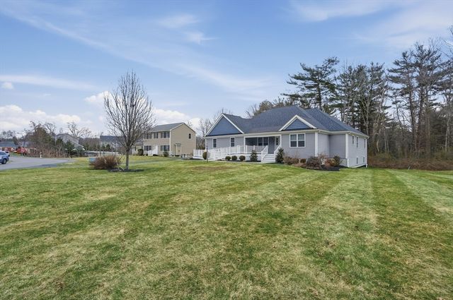 6 Woodrow Ln, West Bridgewater, MA 02379