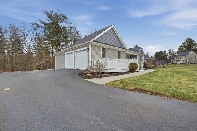 6 Woodrow Ln, West Bridgewater, MA 02379