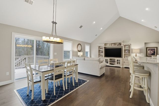 6 Woodrow Ln, West Bridgewater, MA 02379