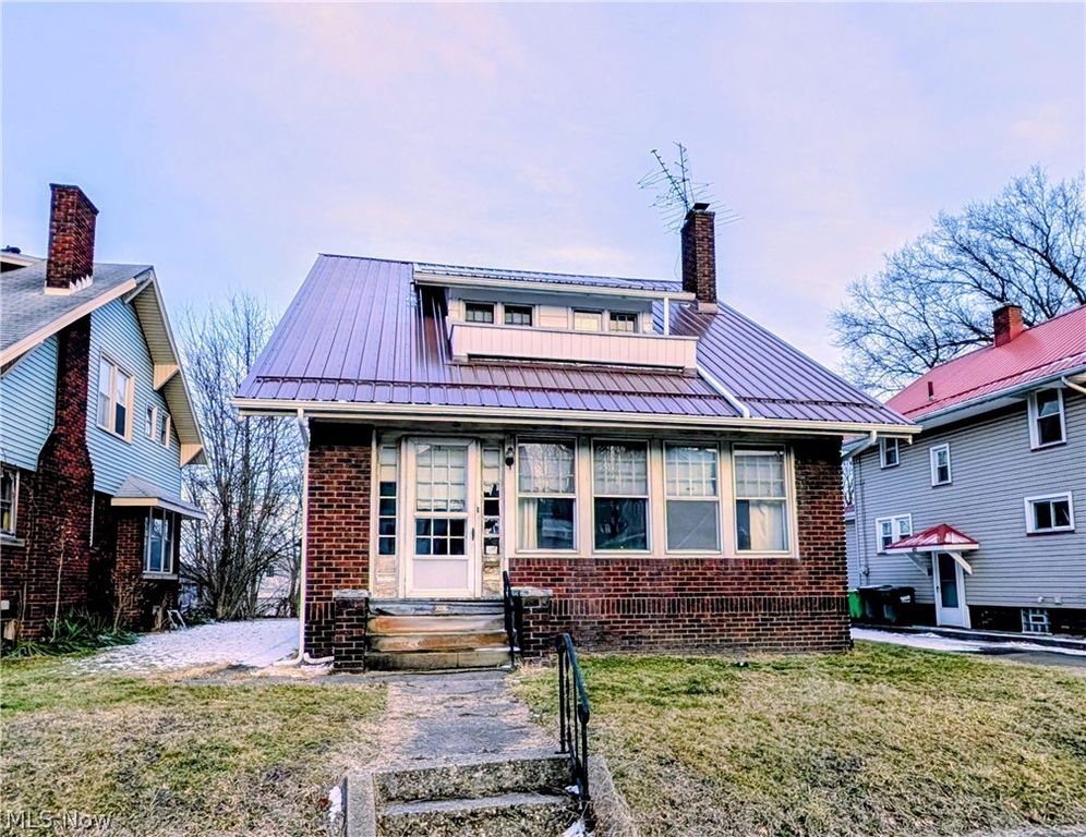 1350 S Freedom Avenue, Alliance, OH 44601