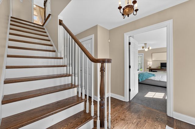 1003 S Fairview Avenue, Lombard, IL 60148