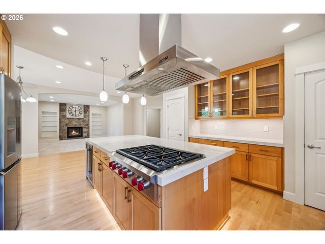19912 Se 7TH Way, Camas, WA 98607