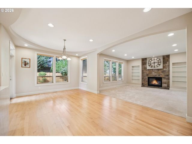 19912 Se 7TH Way, Camas, WA 98607