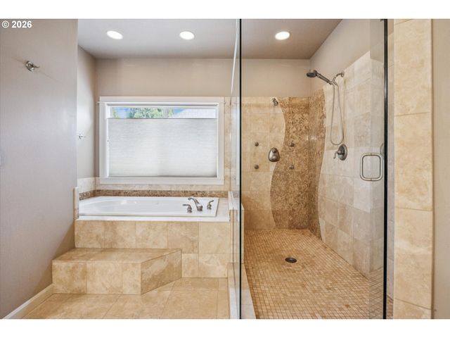 19912 Se 7TH Way, Camas, WA 98607