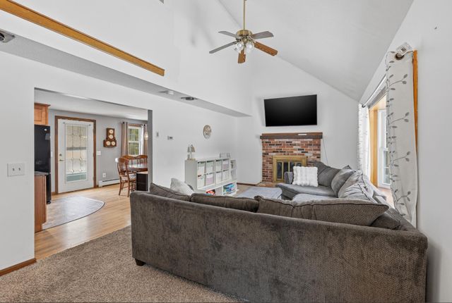 52 Birch Street, Plymouth, MA 02360