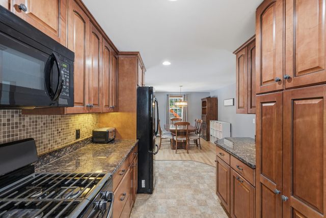 52 Birch Street, Plymouth, MA 02360