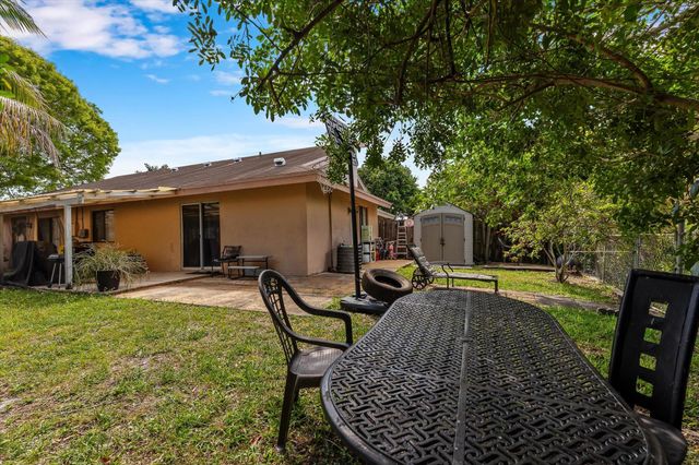 6552 Harbour Road, North Lauderdale, FL 33068