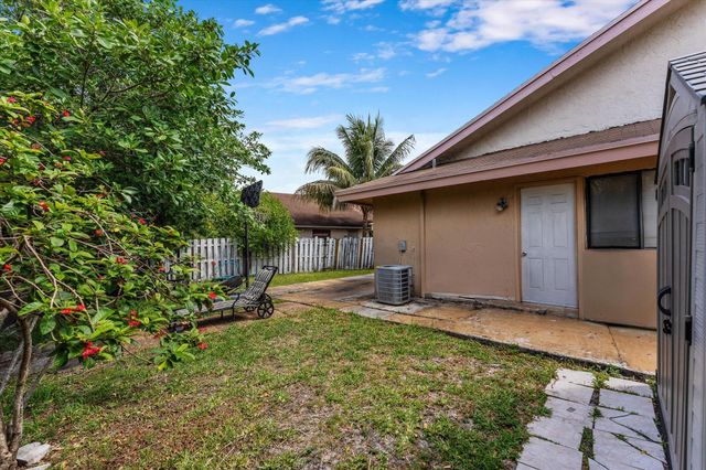 6552 Harbour Road, North Lauderdale, FL 33068