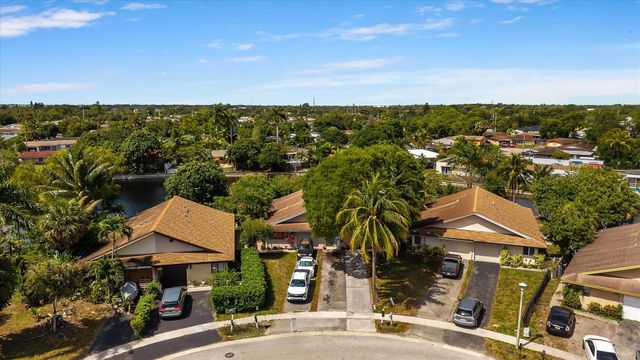 6552 Harbour Road, North Lauderdale, FL 33068