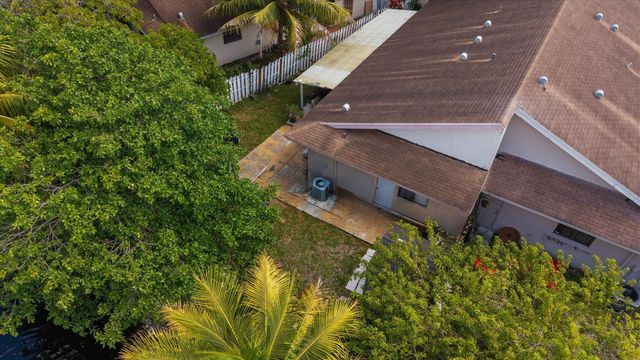 6552 Harbour Road, North Lauderdale, FL 33068