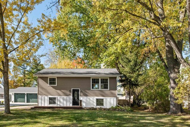 471 Walker Avenue, Green Lake, WI 54941