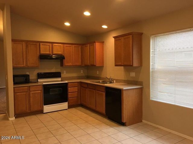 25214 W CLANTON Avenue, Buckeye, AZ 85326