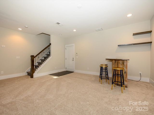 1640 Kenilworth Avenue, Charlotte, NC 28203