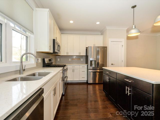 1640 Kenilworth Avenue, Charlotte, NC 28203