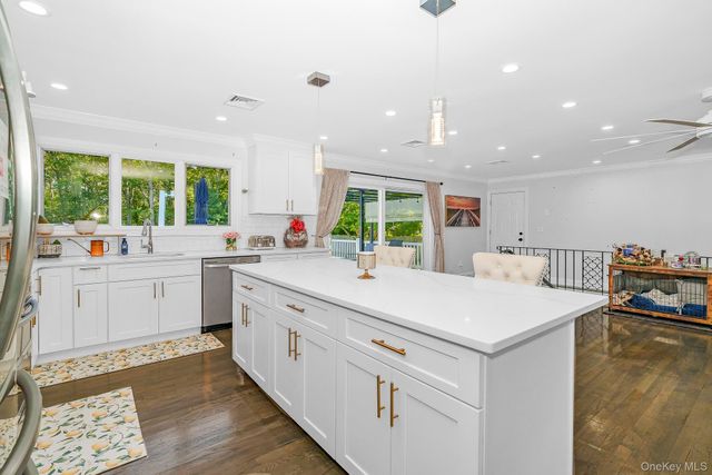 20 Danbury Avenue, Patchogue, NY 11772