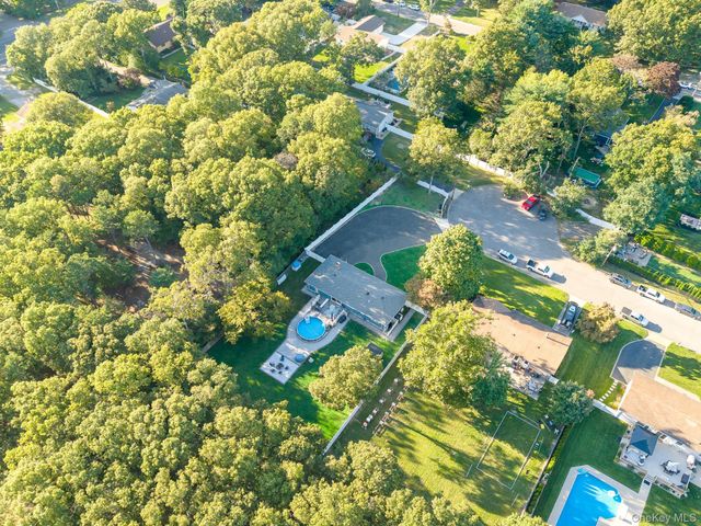 20 Danbury Avenue, Patchogue, NY 11772