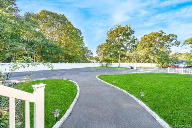 20 Danbury Avenue, Patchogue, NY 11772