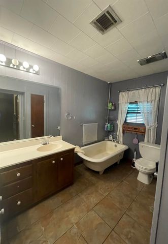 2129 Saint Mary St, Thibodaux, LA 70301