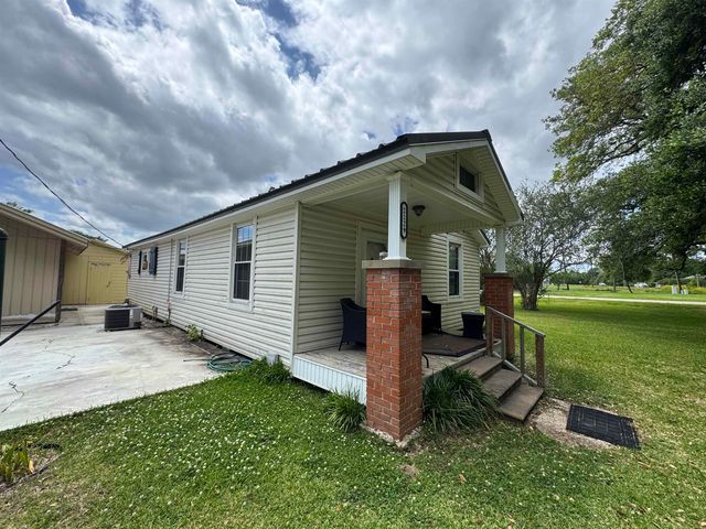 2129 Saint Mary St, Thibodaux, LA 70301