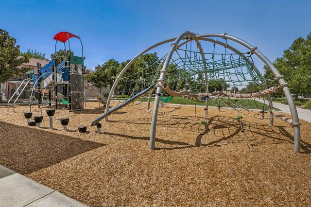 1901 Willow Ave, West Sacramento, CA 95691