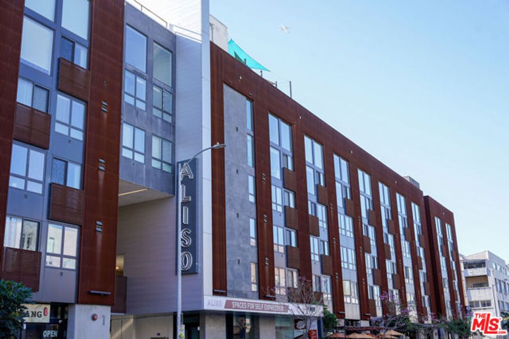 950 E 3rd Street 2207, Los Angeles, CA 90013