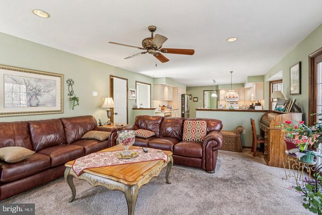 3 KINGS CT, Landenberg, PA 19350