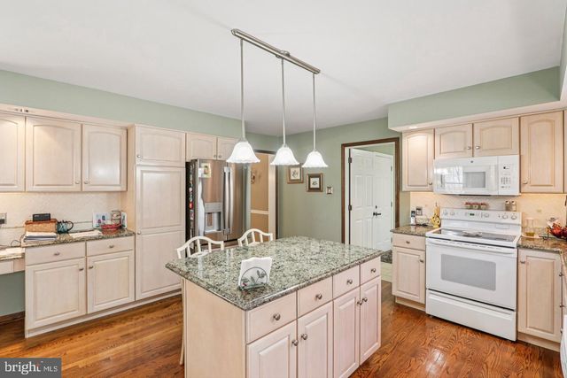 3 KINGS CT, Landenberg, PA 19350