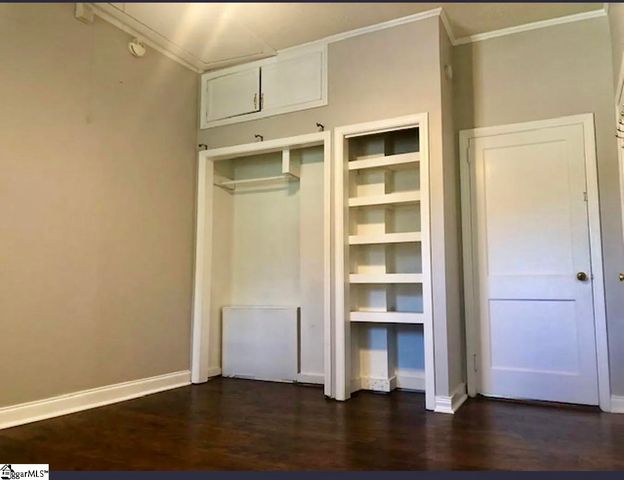 27 Wallace Street, Greenville, SC 29605