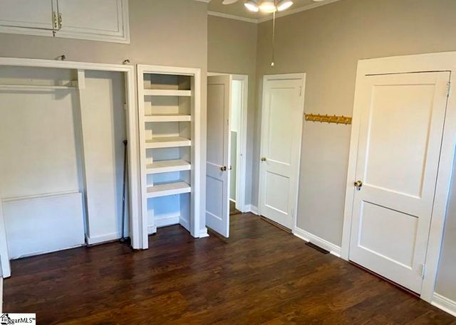 27 Wallace Street, Greenville, SC 29605