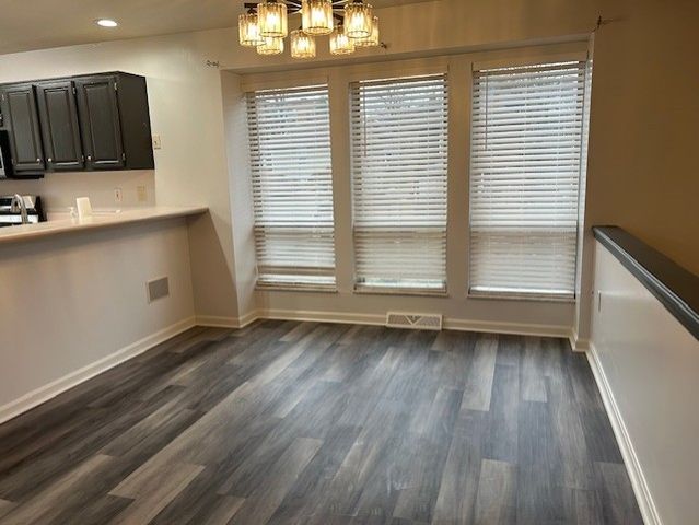 1099 Riverside Dr H, Bridgewater, PA 15009