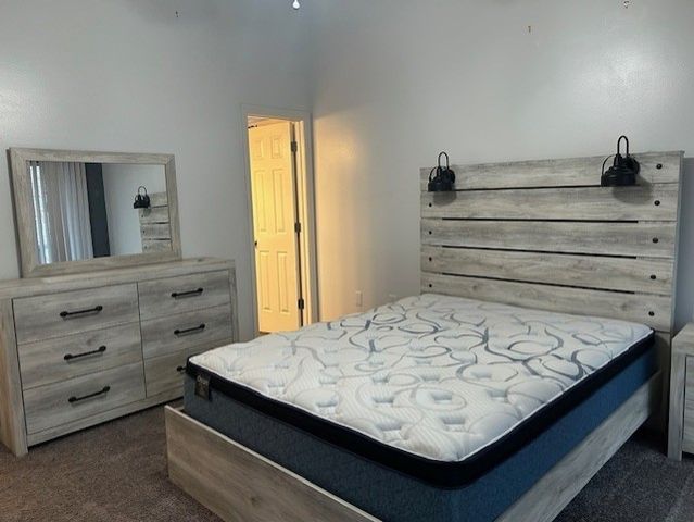 1099 Riverside Dr H, Bridgewater, PA 15009