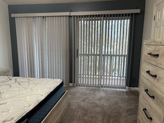 1099 Riverside Dr H, Bridgewater, PA 15009