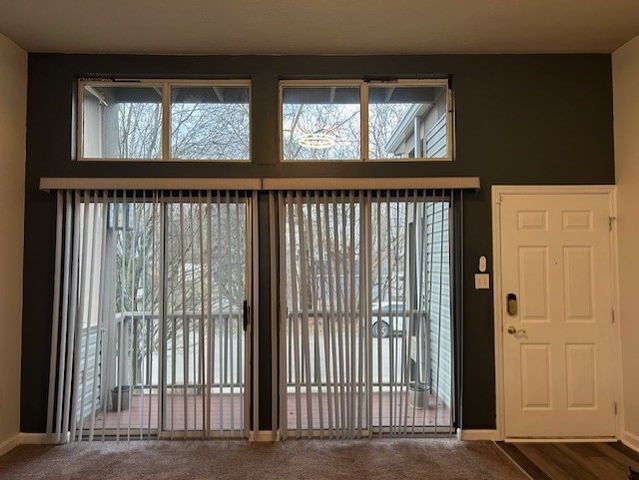 1099 Riverside Dr H, Bridgewater, PA 15009