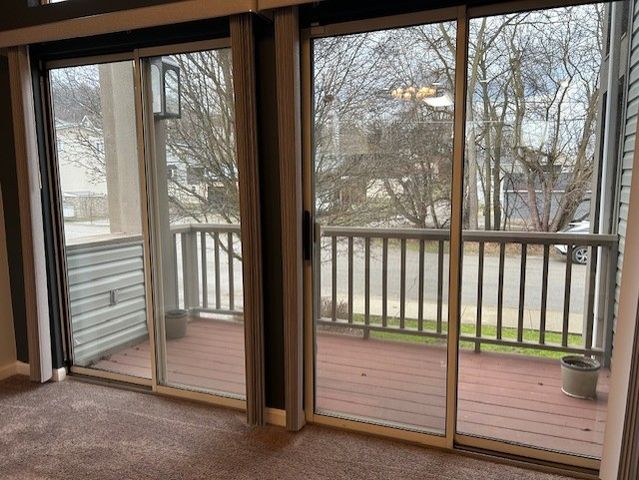 1099 Riverside Dr H, Bridgewater, PA 15009