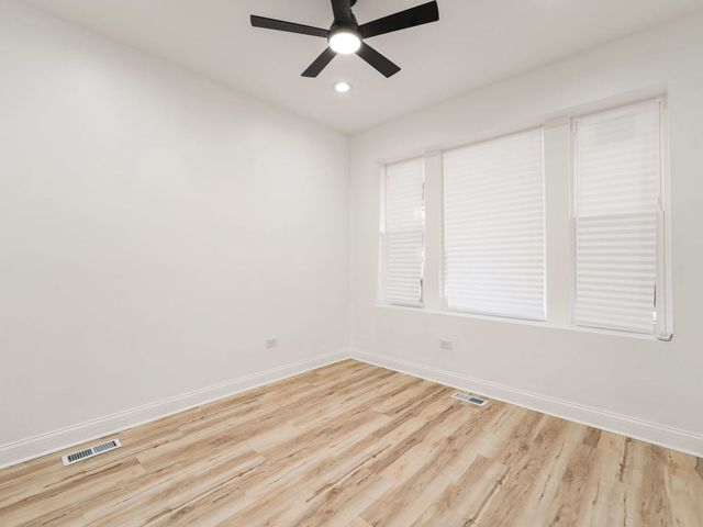 7337 S Green Street, Chicago, IL 60621