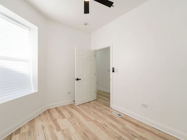 7337 S Green Street, Chicago, IL 60621