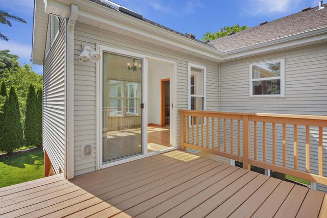 1110 Velvet Leaf Drive, Madison, WI 53719