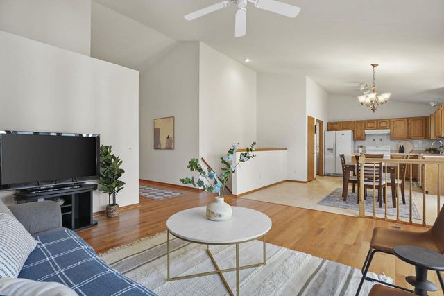 1110 Velvet Leaf Drive, Madison, WI 53719