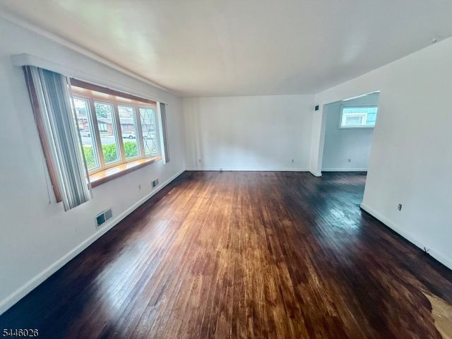 3 Northview Ter, Maplewood Twp., NJ 07040