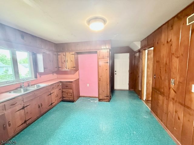 3 Northview Ter, Maplewood Twp., NJ 07040