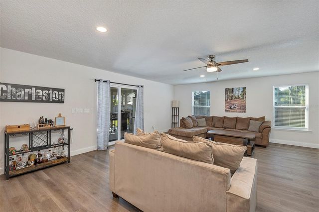 912 TRAILWOOD DRIVE, Apopka, FL 32712